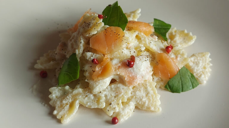 pasta salmone affumicato e ricotta