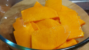 fette di zucca condite con olio