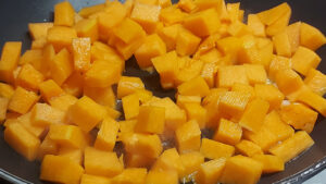 padella con zucca cruda