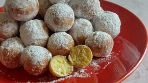 castagnole di ricotta e arancia