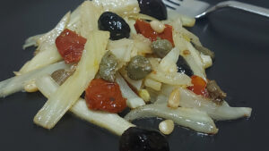 finocchi in padella con pomodori secchi