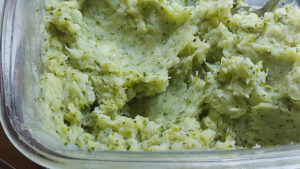 impasto delle focaccine di broccoli in padella