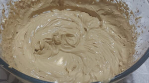 crema di formaggi aromatrizzata al caffè